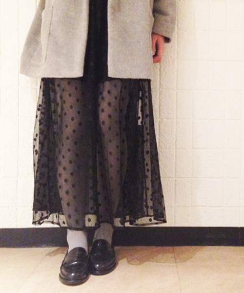 Kastane（カスタネ）の「【Kastane】ドットチュールロングスカート（スカート・レディース・ホワイト/ブラック・FREE）」の2枚目の写真