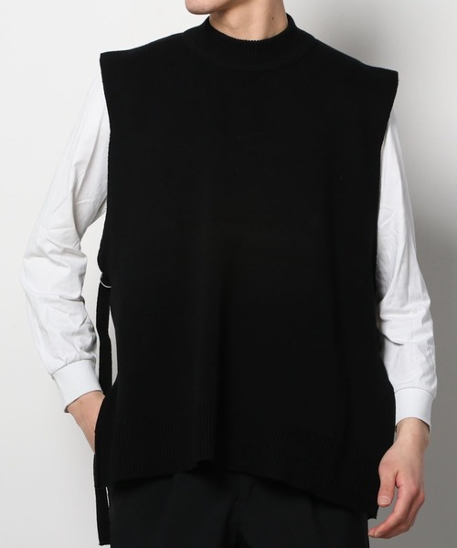 A‘gem 9(エージェムナイン)の「『A'GEM/9 / エージェムナイン』モックネックニットベスト(ベスト・メンズ・ブラック/ブルー/グレー系その他・FREE)」の2枚目の写真