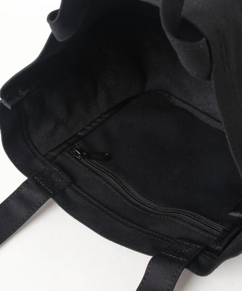 Manhattan Portage（マンハッタンポーテージ）の「Manhattan Portage/マンハッタンポーテージ カジュアルトートバッグ Canvas Art 2021 MP1352CV21（トートバッグ・メンズ・ホワイト/ブラック・M）」の3枚目の写真