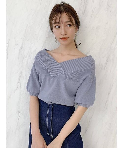 dazzlin（ダズリン）の「Vネックリブハーフスリーブトップス（ニット/セーター・レディース・ブラック/オフホワイト/ブルー/グリーン/モカ・FREE）」の11枚目の写真