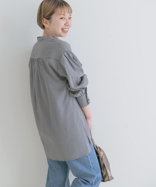 ITEMS URBANRESEARCH(アイテムズ アーバンリサーチ)の「スタンドカラーギンガムチュニック(シャツ/ブラウス・レディース・ブラック/ネイビー/オフホワイト・FREE)」の9枚目の写真