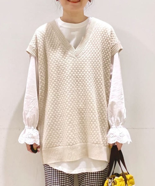 studio CLIP(スタディオクリップ)の「袖コンシャス長袖Tシャツ(Tシャツ/カットソー・レディース・ホワイト/ブラック/オフホワイト・FREE)」の2枚目の写真