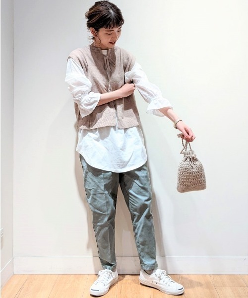 studio CLIP(スタディオクリップ)の「袖コンシャス長袖Tシャツ(Tシャツ/カットソー・レディース・ホワイト/ブラック/オフホワイト・FREE)」の21枚目の写真