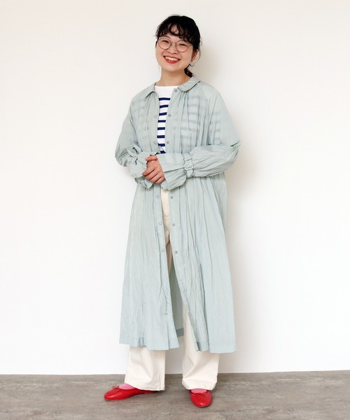 CHILD WOMAN（チャイルドウーマン）の「☆ナイロンタフタ伊吹染め ギャザーコート（その他アウター・レディース・ネイビー/サックスブルー/アイボリー・FREE）」の15枚目の写真