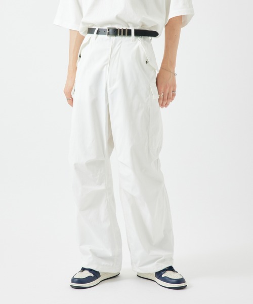 re_k by JUNRED（レクバイジュンレッド）の「【　re_k by JUNRED　】バルーンカーゴパンツ（カーゴパンツ・メンズ・オフホワイト/チャコールグレー・L/S/M）」の15枚目の写真