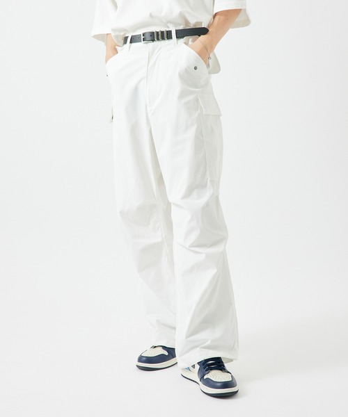 re_k by JUNRED（レクバイジュンレッド）の「【　re_k by JUNRED　】バルーンカーゴパンツ（カーゴパンツ・メンズ・オフホワイト/チャコールグレー・L/S/M）」の16枚目の写真