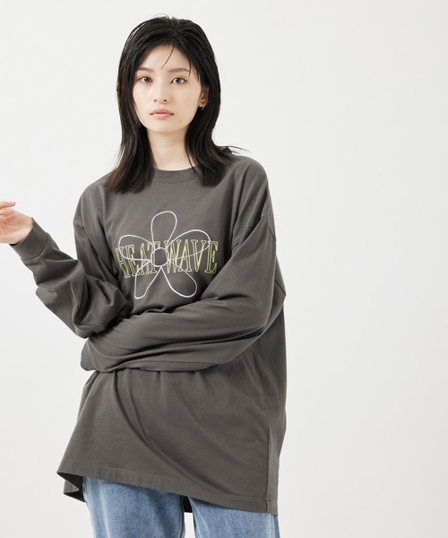 re_k by JUNRED(レクバイジュンレッド)の「【 re_k by JUNRED 】オーバーデイジーBIGロングスリーブTee(Tシャツ/カットソー・メンズ・ホワイト/チャコールグレー/グリーン・LL/S/M/L)」の13枚目の写真