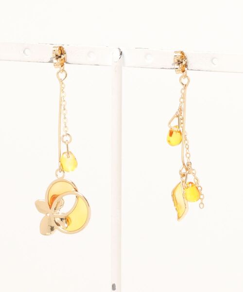 倭物やカヤ(ワモノヤカヤ)の「【倭物やカヤ】花冥利ピアス(ピアス(両耳用)・レディース・イエロー/ブルー/桜・FREE)」の5枚目の写真