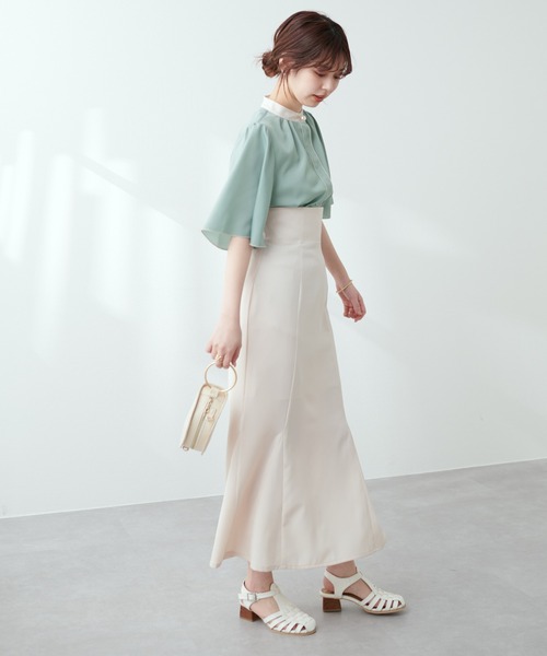 natural couture（ナチュラルクチュール）の「大人気リバイバルアイテム/パール釦ポイントバイカラーフレア5分袖ブラウス（シャツ/ブラウス・レディース・サックスブルー/グリーン/その他1/その他2/ピンクベージュ/ドット・FREE）」の9枚目の写真