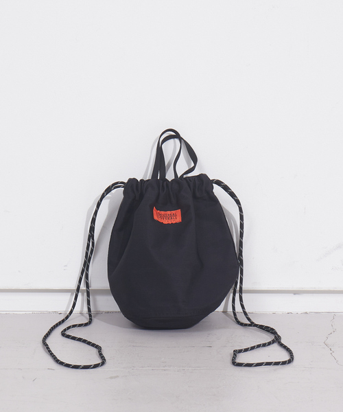 UNIVERSAL OVERALL(ユニバーサルオーバーオール)の「【UNIVERSAL OVERALL】ナイロンポーチBAG(ショルダーバッグ・レディース・ブラック/ベージュ/グリーン・フリー)」の4枚目の写真