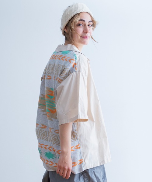 Universal Style Wear(ユニバーサルスタイルウェア)の「Universal Style Wear ナバホ ジャカード シャツ(シャツ/ブラウス・メンズ・オフホワイト/ブラック/カーキ系/ライトベージュ・MEDIUM/LARGE/X-LARGE)」の2枚目の写真