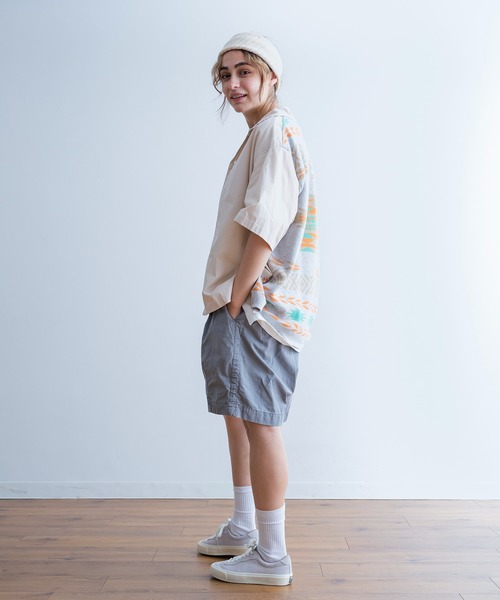 Universal Style Wear(ユニバーサルスタイルウェア)の「Universal Style Wear ナバホ ジャカード シャツ(シャツ/ブラウス・メンズ・オフホワイト/ブラック/カーキ系/ライトベージュ・MEDIUM/LARGE/X-LARGE)」の5枚目の写真