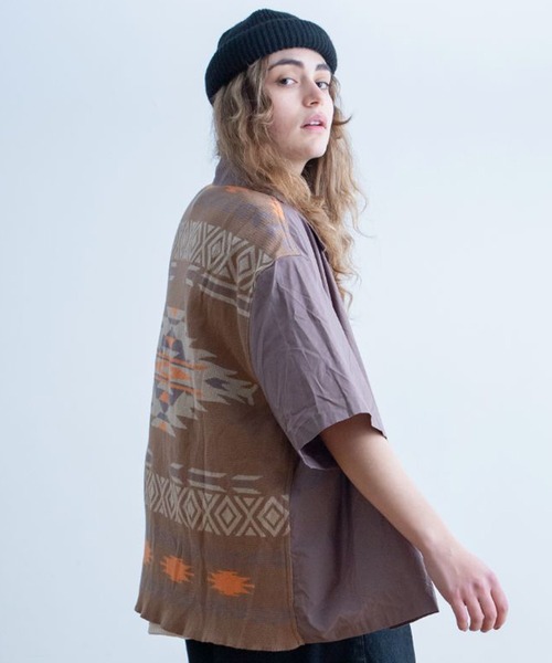 Universal Style Wear(ユニバーサルスタイルウェア)の「Universal Style Wear ナバホ ジャカード シャツ(シャツ/ブラウス・メンズ・オフホワイト/ブラック/カーキ系/ライトベージュ・MEDIUM/LARGE/X-LARGE)」の10枚目の写真