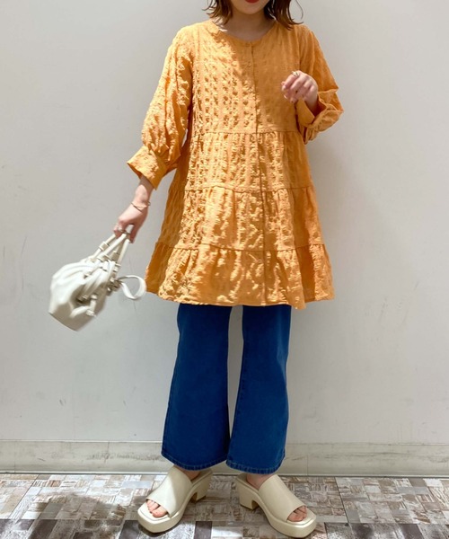 archives（アルシーヴ）の「シャーリングティアードミニワンピース（ワンピース・レディース・ブラック/オフホワイト/オレンジ・MEDIUM）」の12枚目の写真