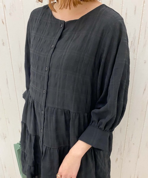 archives（アルシーヴ）の「シャーリングティアードミニワンピース（ワンピース・レディース・ブラック/オフホワイト/オレンジ・MEDIUM）」の22枚目の写真