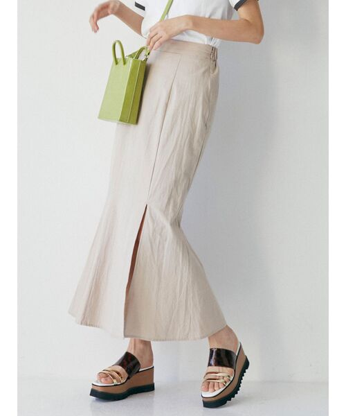 MURUA（ムルーア）の「サイドスリットマーメイドスカート（スカート・レディース・ブラック/グリーン/アイボリー・1/2）」の2枚目の写真