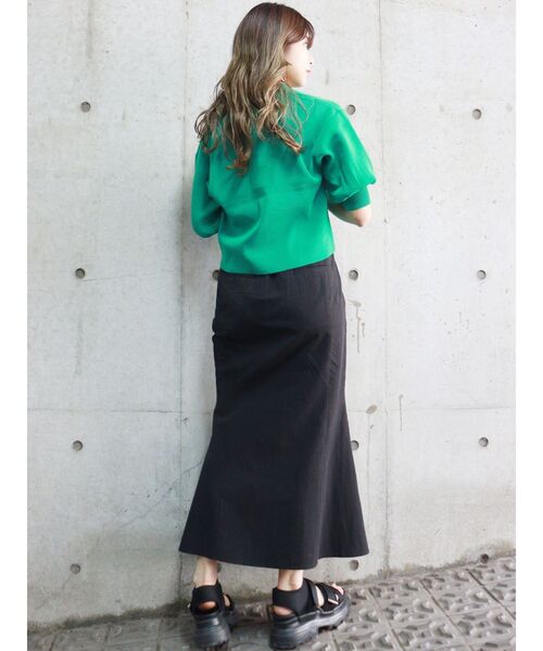 MURUA（ムルーア）の「サイドスリットマーメイドスカート（スカート・レディース・ブラック/グリーン/アイボリー・1/2）」の11枚目の写真