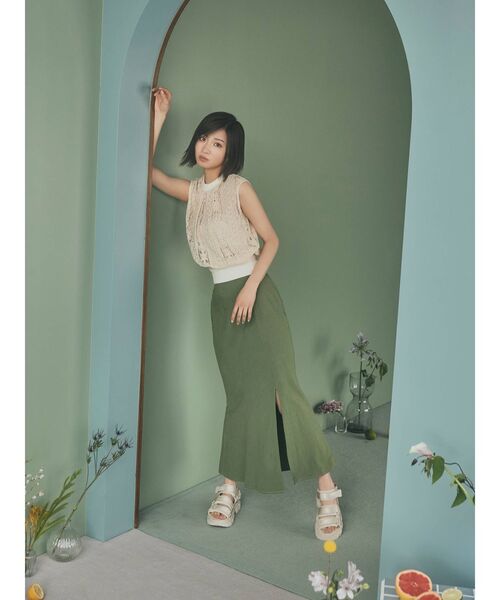 MURUA（ムルーア）の「サイドスリットマーメイドスカート（スカート・レディース・ブラック/グリーン/アイボリー・1/2）」の21枚目の写真