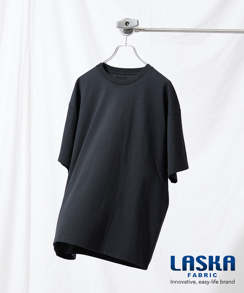 JOURNAL STANDARD(ジャーナルスタンダード)の「【軽量+ストレッチ性+吸水速乾】リラックス オーバーサイズ クルーネック Tシャツ(Tシャツ/カットソー・メンズ・ホワイト/ライトグリーン/サーモンピンク/ベージュ/クリアブラック・SMALL/LARGE/MEDIUM/X-LARGE)」の2枚目の写真