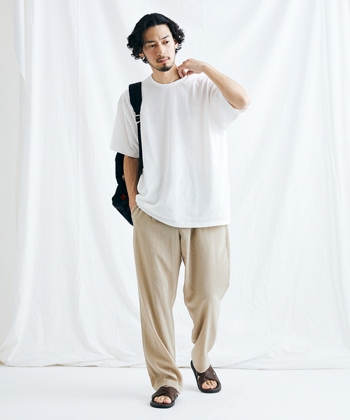 JOURNAL STANDARD(ジャーナルスタンダード)の「【軽量+ストレッチ性+吸水速乾】リラックス オーバーサイズ クルーネック Tシャツ(Tシャツ/カットソー・メンズ・ホワイト/ライトグリーン/サーモンピンク/ベージュ/クリアブラック・SMALL/LARGE/MEDIUM/X-LARGE)」の17枚目の写真