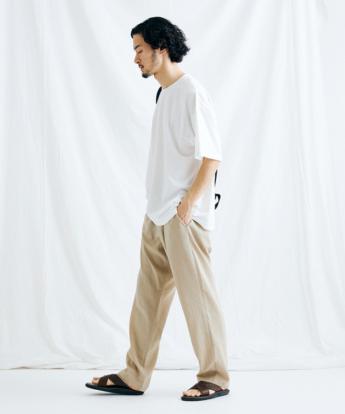 JOURNAL STANDARD(ジャーナルスタンダード)の「【軽量+ストレッチ性+吸水速乾】リラックス オーバーサイズ クルーネック Tシャツ(Tシャツ/カットソー・メンズ・ホワイト/ライトグリーン/サーモンピンク/ベージュ/クリアブラック・SMALL/LARGE/MEDIUM/X-LARGE)」の18枚目の写真