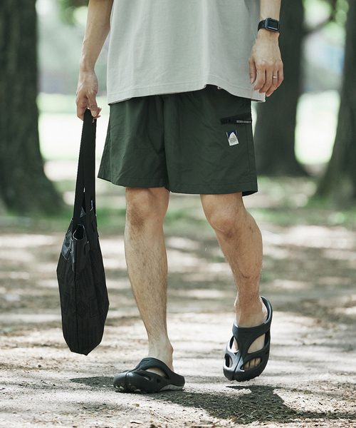 SIERRA DESIGNS（シェラデザイン）の「【SIERRA DESIGNS / シェラデザイン】別注 RAIN SHORTS/ショーツ（その他パンツ・メンズ・ブラック/ネイビー/グリーン・MEDIUM/LARGE）」の3枚目の写真