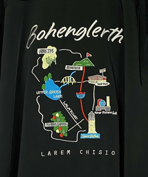 Beno（ビーノ）の「オーバーサイズ バック刺繍 スーベニアシャツ MAP