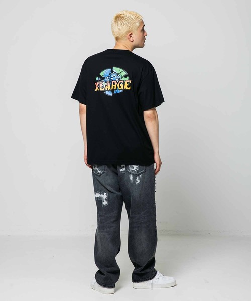 XLARGE(エクストララージ)の「CRASH WORLD S/S TEE/グラフィック 半袖 Tシャツ(Tシャツ/カットソー・メンズ・ブラック/バーガンディー/ホワイト・M/S/L/XL)」の19枚目の写真