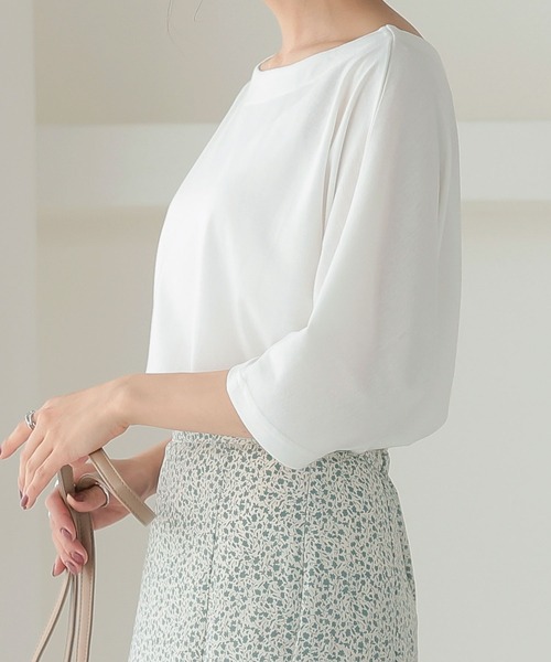 KOBE LETTUCE(コウベレタス)の「ゆるカットソートップス(Tシャツ/カットソー・レディース・ブラック/オレンジ系/パープル系その他/ホワイト×ブラック/オフホワイト・FREE)」の2枚目の写真