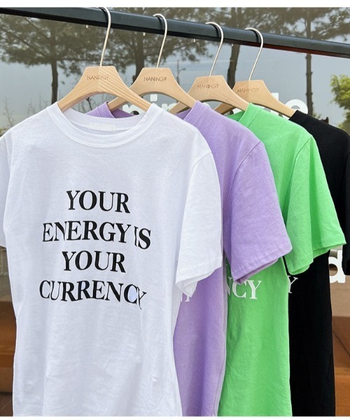 NANING9（ナンニング）の「NANING9 英字レタリングT-シャツ（Tシャツ/カットソー・レディース・ホワイト/ブラック/ライトグリーン/バイオレット・FREE）」の22枚目の写真