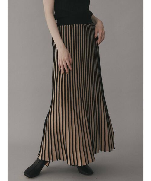 COTORICA（コトリカ）の「配色ストライプニットスカート（スカート・レディース・ブラック/ブラウン/ベージュ・FREE）」の2枚目の写真