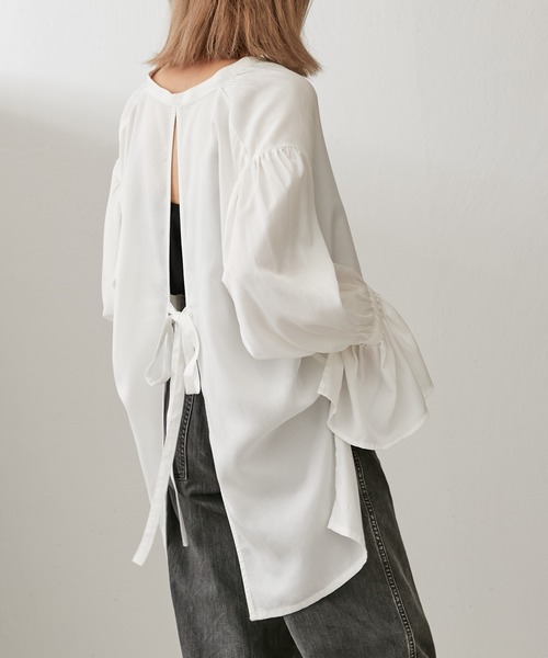 Lui's（ルイス）の「ラッフルスリーブギャザーブラウス（シャツ/ブラウス・レディース・ブラック/オフホワイト/ブルー・FREE）」の21枚目の写真