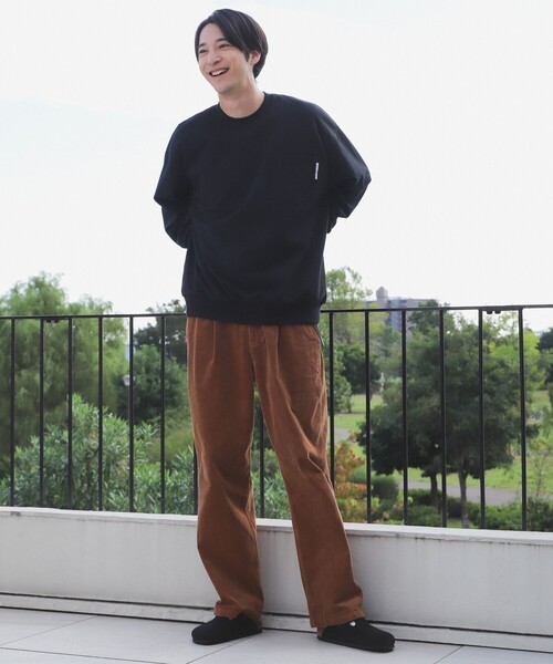 B:MING by BEAMS（ビーミングバイビームス）の「B:MING by BEAMS / スーパーヘビーウェイト カットソー（Tシャツ/カットソー・メンズ・チャコールグレー/ブラック/オフホワイト/レッド系その他/ブルー/グリーン/ブラウン系その他5/イエロー系その他5・SMALL/MEDIUM/LARGE/X-LARGE）」の9枚目の写真