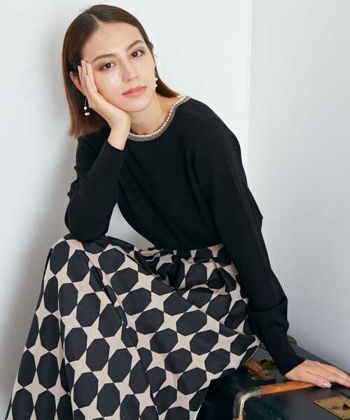 Tiara（ティアラ）の「2WAYパールニットカーディガン（カーディガン/ボレロ・レディース・チャコールグレー/ブラック/アイボリー・FREE）」の5枚目の写真