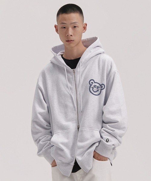 ISTKUNST（イストクンスト）の「A'GEM/9 × .kom『ISTKUNST/イストクンスト』BEAR & SMILEY HOOD ZIP UP/ベアロゴスマイル ジップアップパーカー（パーカー・レディース・ブラック/ライトグレー・L/M）」の9枚目の写真