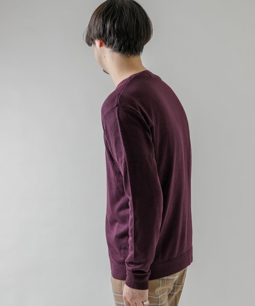 URBAN RESEARCH ROSSO MEN(アーバンリサーチロッソメン)の「『一部WEB限定カラー』『UR TECH』 ハイゲージクルーネックニット(ニット/セーター・メンズ・ネイビー/グレー系その他/ブラック/パープル系その他・LARGE/X-LARGE/MEDIUM)」の19枚目の写真