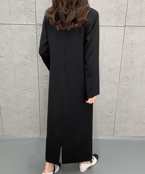 ECLIN（エクラン）の「袖スリットキーネックタイトワンピース（ワンピース・レディース・ブラック/ベージュ・S/M）」の15枚目の写真