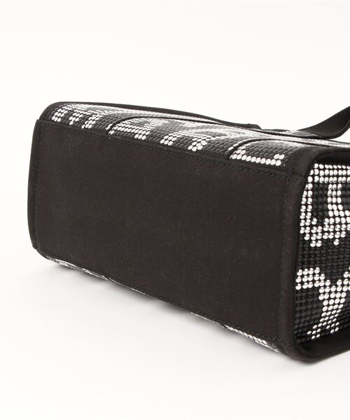 MARC JACOBS（マークジェイコブス）の「THE MONOGRAM STUDDED MEDIUM