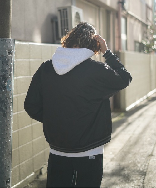 THRASHER（スラッシャー）の「NYLON STUDIUM JACKET/スラッシャースタジアムジャケット（スタジャン・メンズ・ブラック×グレー/グリーン・MEDIUM/LARGE/X-LARGE）」の15枚目の写真