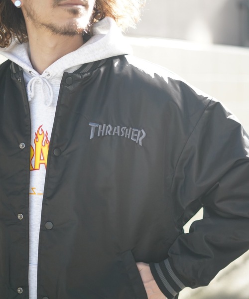 THRASHER（スラッシャー）の「NYLON STUDIUM JACKET/スラッシャースタジアムジャケット（スタジャン・メンズ・ブラック×グレー/グリーン・MEDIUM/LARGE/X-LARGE）」の14枚目の写真