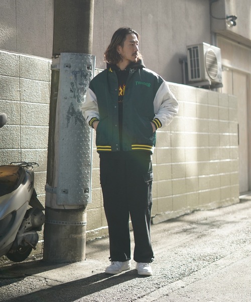 THRASHER（スラッシャー）の「NYLON STUDIUM JACKET/スラッシャースタジアムジャケット（スタジャン・メンズ・ブラック×グレー/グリーン・MEDIUM/LARGE/X-LARGE）」の11枚目の写真