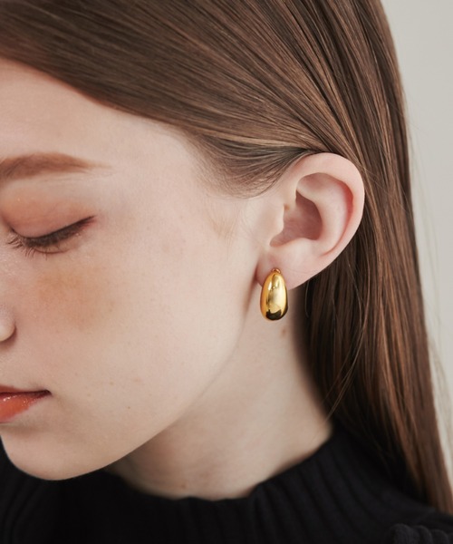 ciite' surgical stainless(シーテサージカルステンレス)の「【 金属アレルギー対応 】 ぷっくりイヤリング サージカルステンレス 316L(イヤリング・レディース・シルバー/ゴールド・FREE)」の2枚目の写真