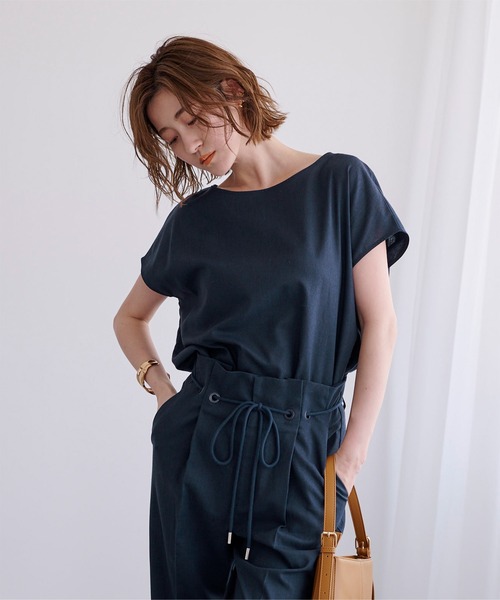 UR'S(ユアーズ)の「リネンブレンドコクーンシルエットトップス(Tシャツ/カットソー・レディース・ナチュラル/オレンジ系その他/ターコイズブルー/ブラック/ダークネイビー・S/M/L)」の4枚目の写真