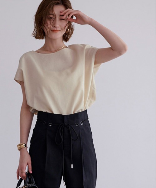 UR'S(ユアーズ)の「リネンブレンドコクーンシルエットトップス(Tシャツ/カットソー・レディース・ナチュラル/オレンジ系その他/ターコイズブルー/ブラック/ダークネイビー・S/M/L)」の10枚目の写真