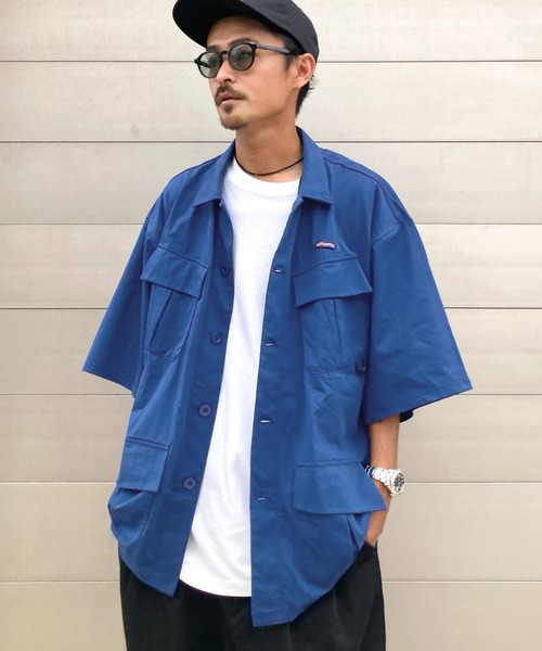 Java(ジャバ)の「《JaVaジャバ 別注》高機能素材AIR GRID TECH使用 吸水速乾・抗菌防臭 オーバーサイズミリタリーシャツ(セットアップ可能)(シャツ/ブラウス・メンズ・ブラック/カーキ/ブルー・LARGE/X-LARGE/SMALL/MEDIUM)」の21枚目の写真