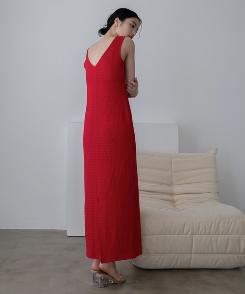 VACANCY(ヴァカンシー)の「シャーリングJQマキシワンピース(ワンピース・レディース・ブラック/グリーン/ブルー/レッド・FREE)」の4枚目の写真