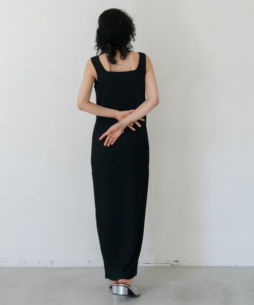 VACANCY(ヴァカンシー)の「シャーリングJQマキシワンピース(ワンピース・レディース・ブラック/グリーン/ブルー/レッド・FREE)」の8枚目の写真