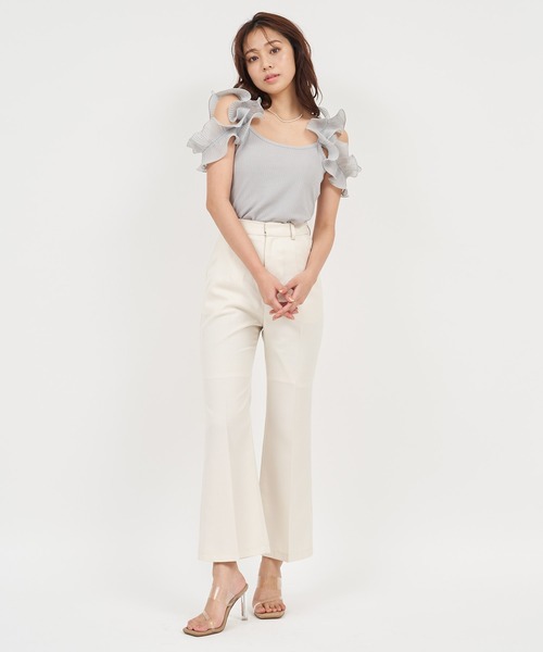 ROYAL PARTY（ロイヤルパーティー）の「ラッフル2wayキャミトップス（Tシャツ/カットソー・レディース・ブラック/オフホワイト/グリーン・FREE）」の16枚目の写真