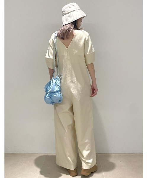 emmi(エミ)の「【emmi atelier】リネン混オールインワン(つなぎ/オールインワン・レディース・アイボリー/オレンジ・0/1)」の21枚目の写真