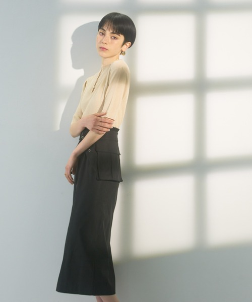 DRWCYS（ドロシーズ）の「ショルダーカットシアーリブニット  shoulder cut sheer rib knit（ニット/セーター・レディース・ライトグリーン/ブラック/ベージュ・FREE）」の8枚目の写真